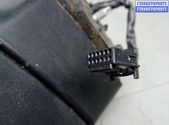 купить зеркало наружное правое на RENAULT SCENIC 3