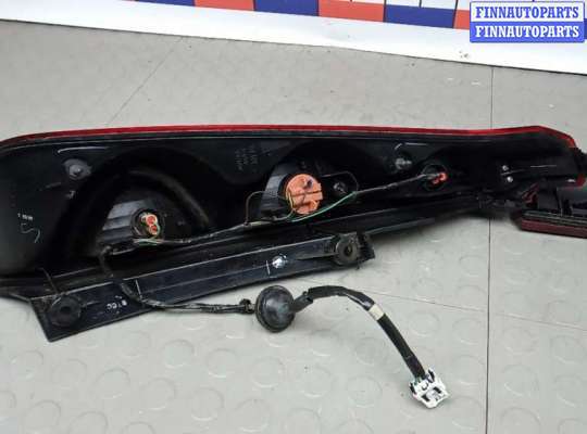 купить фонарь задний правый на NISSAN NOTE E11