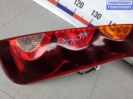 купить фонарь задний правый на NISSAN NOTE E11
