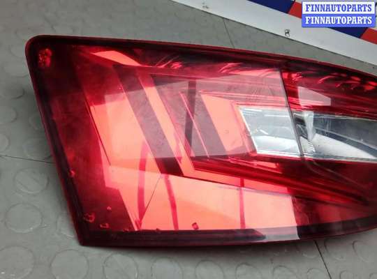 Фонарь задний на Skoda Superb III (3V)
