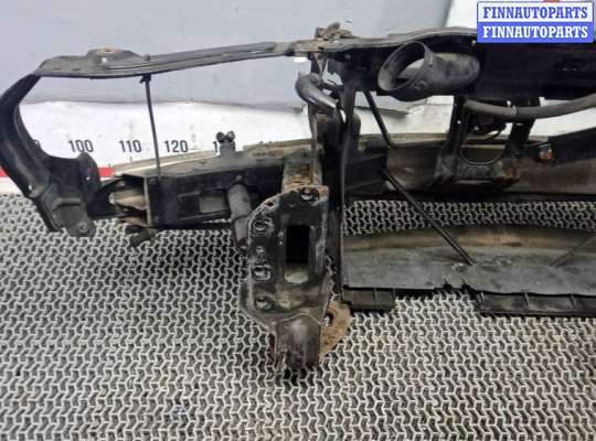 купить передняя панель крепления облицовки (телевизор) на MERCEDES BENZ CLK C209