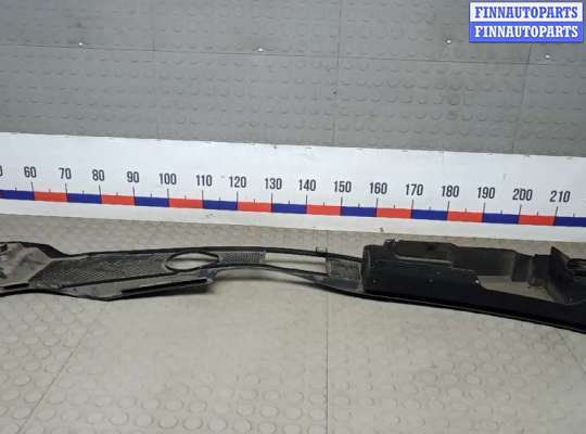 купить накладка декоративная (жабо, дождевик) на AUDI A5 1