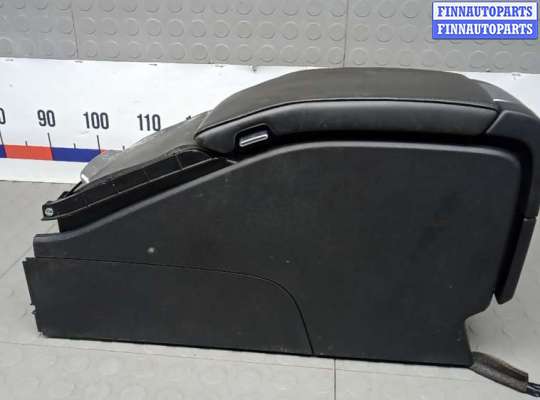подлокотник центральный VL518533 на VOLVO S80 2
