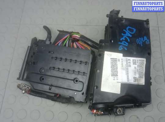 купить блок предохранителей на FORD KUGA 2