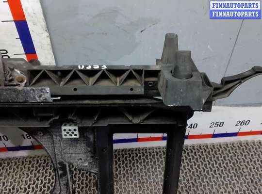 купить передняя панель крепления облицовки (телевизор) на PEUGEOT 3008 1