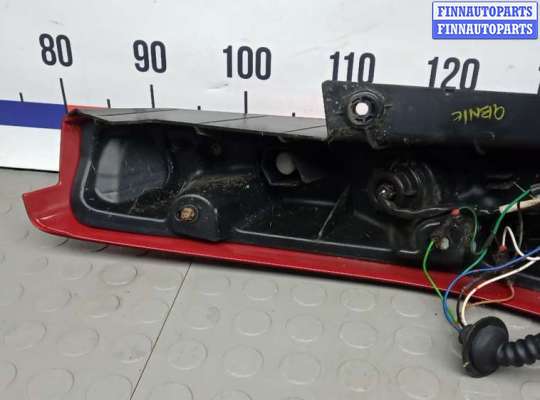 купить фонарь задний правый на NISSAN X-TRAIL T31