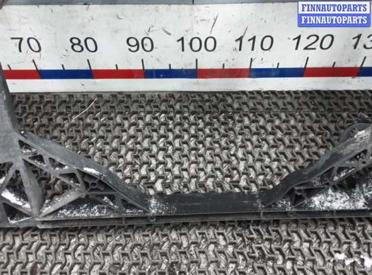 купить передняя панель крепления облицовки (телевизор) на RENAULT SCENIC 3