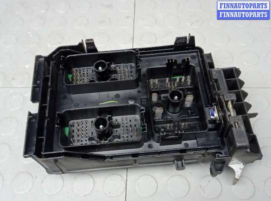 купить блок предохранителей на OPEL ASTRA K