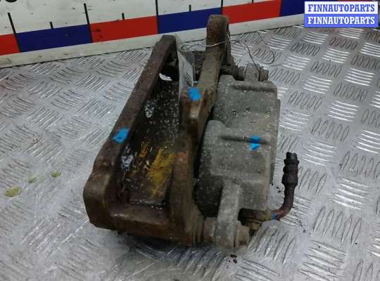 купить суппорт тормозной передний правый на CHRYSLER 300C 1