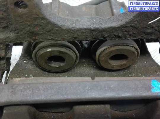 купить суппорт тормозной передний левый на CHRYSLER 300C 1