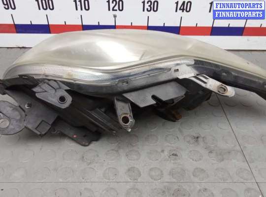 купить фара правая на TOYOTA AURIS E150