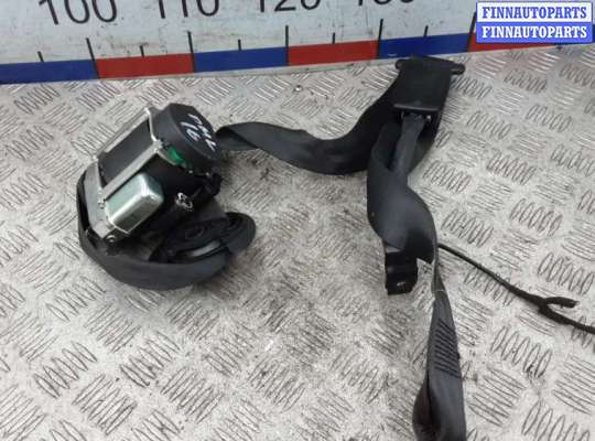 Ремень безопасности на Volkswagen Scirocco III (137)