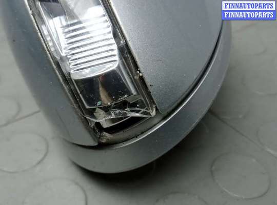 Зеркало боковое на Mercedes-Benz S (W221)
