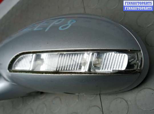 Зеркало боковое на Mercedes-Benz S (W221)