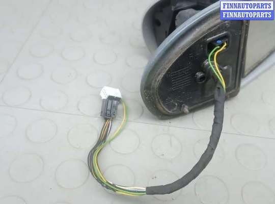 Зеркало боковое на Mercedes-Benz C (W203)