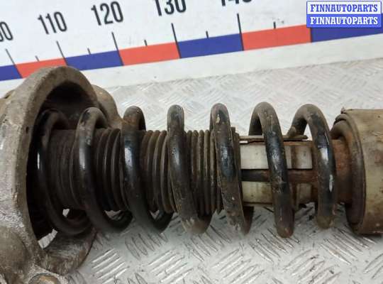 купить стойка задняя левая на VOLKSWAGEN TOUAREG 7L