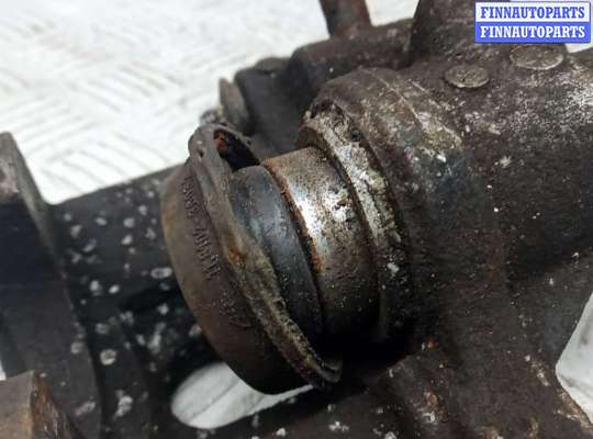 купить суппорт тормозной задний правый на MAZDA 3 1