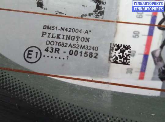 Стекло заднее на Ford Focus III