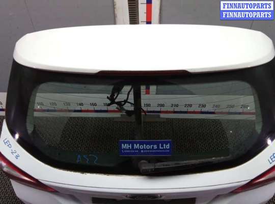 Стекло заднее на Ford Focus III