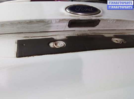 Стекло заднее на Ford Focus III