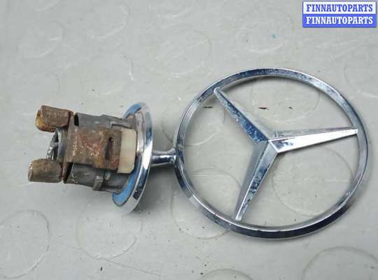 купить значок на капот на MERCEDES BENZ C-CLASS W203