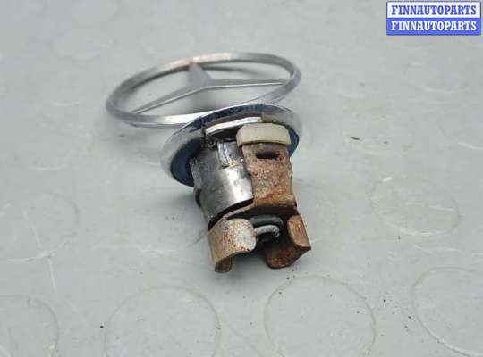 купить значок на капот на MERCEDES BENZ C-CLASS W203