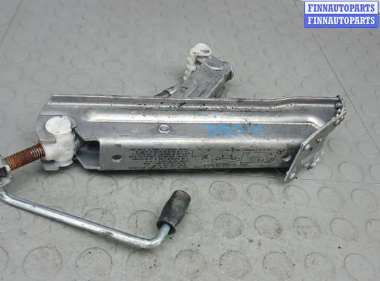 купить домкрат на MERCEDES BENZ C-CLASS W204