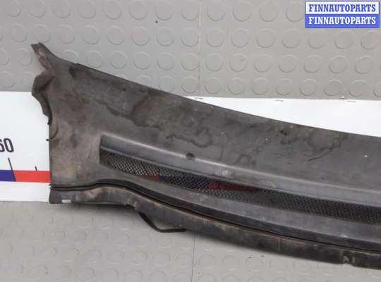 купить накладка декоративная (жабо, дождевик) на FORD FOCUS 2