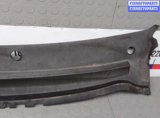 купить накладка декоративная (жабо, дождевик) на FORD FOCUS 2