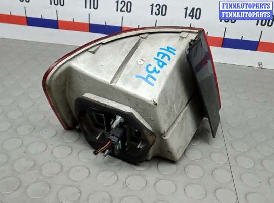 купить фонарь задний правый на VOLKSWAGEN JETTA 5