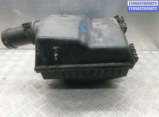 корпус воздушного фильтра MB847718 на MERCEDES BENZ VITO W638