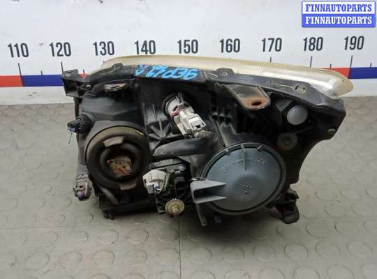 купить фара правая на TOYOTA AVENSIS T25