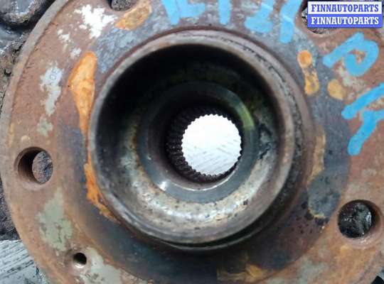 купить ступица передняя правая на VOLKSWAGEN PASSAT B6