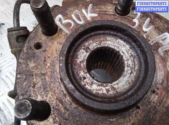 купить ступица передняя левая на KIA VENGA 1