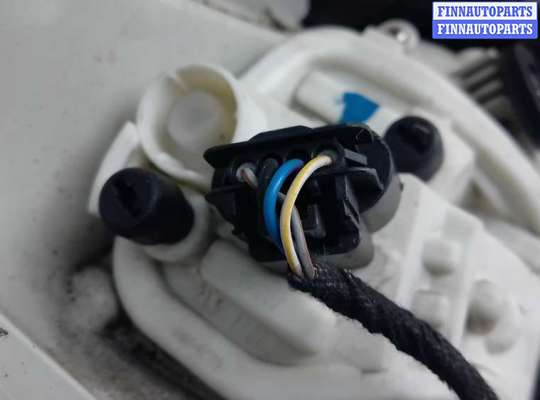 купить фонарь задний правый на OPEL ASTRA J