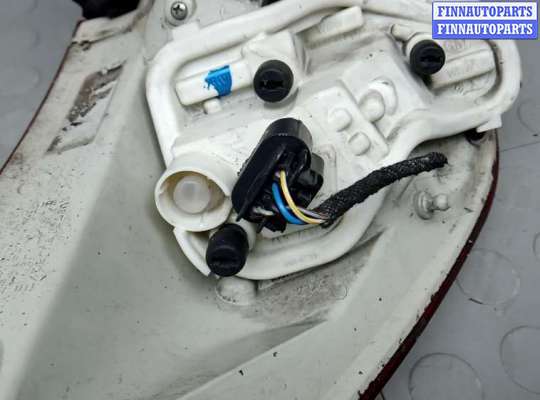 купить фонарь задний правый на OPEL ASTRA J