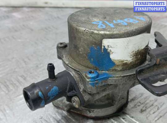 купить насос вакуумный на RENAULT MEGANE 3