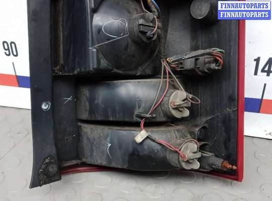 Фонарь задний на Land Rover Discovery III