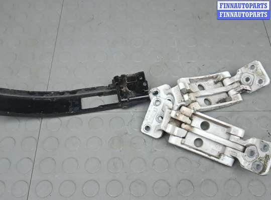 купить петля двери распашной правой на VOLKSWAGEN CRAFTER 1