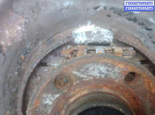 купить ступица задняя правая на VOLVO V70 2