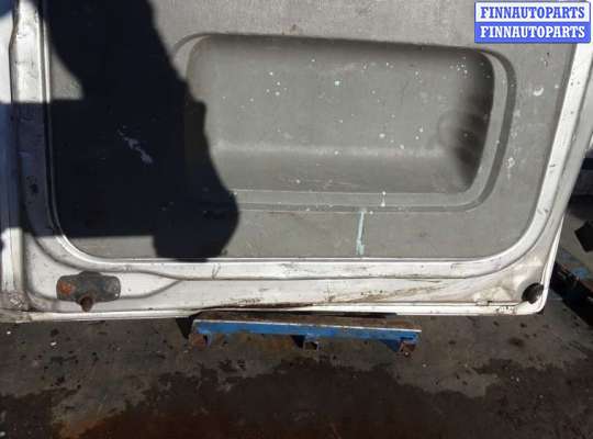 Крышка багажника на Opel Vivaro A