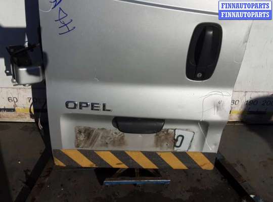 Крышка багажника на Opel Vivaro A