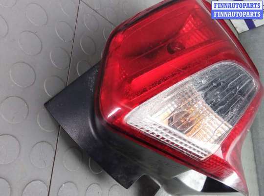 Фонарь задний на Ford Focus III