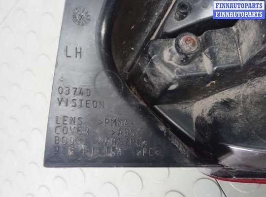 Фонарь задний на Ford Focus III