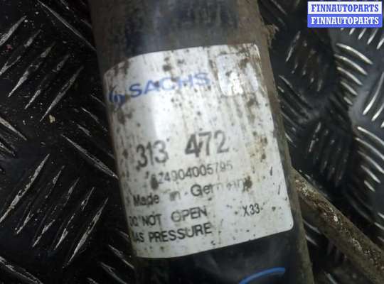 купить стойка передняя правая на VOLKSWAGEN PASSAT B7