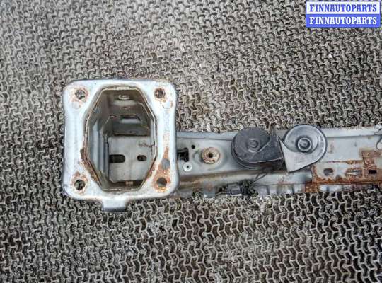 Кронштейн бампера на Ford C-Max I