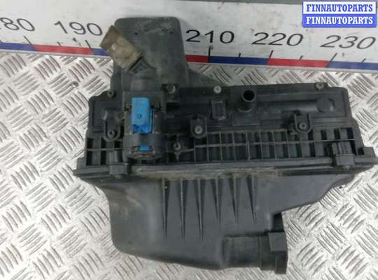 корпус воздушного фильтра PG792338 на CITROEN C8