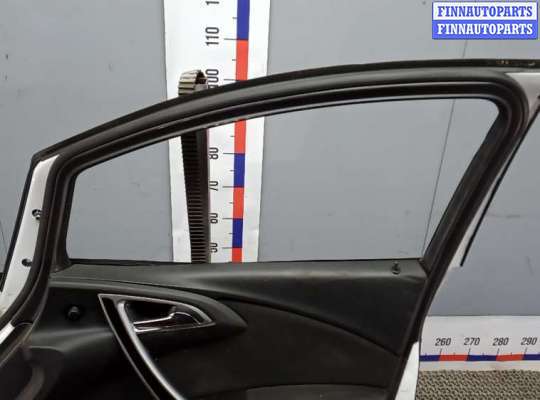 купить дверь передняя правая на OPEL ASTRA J