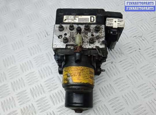 Блок ABS на Toyota Harrier II (U30W)