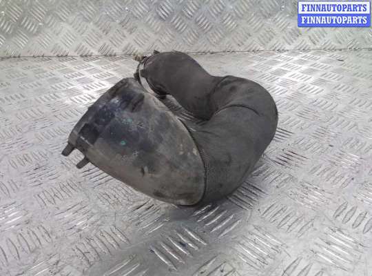 купить патрубок интеркулера на AUDI A4 B8